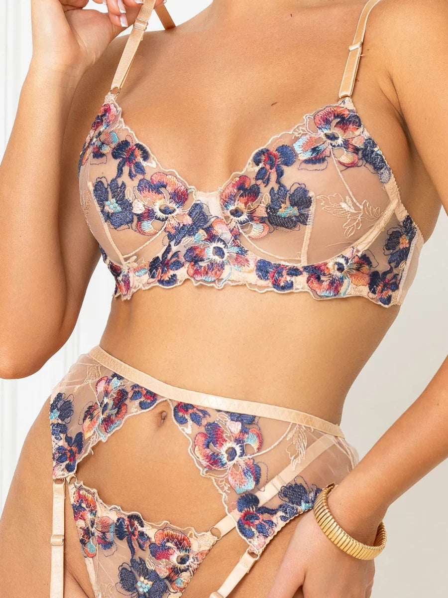 Ruby - Beige Floral Garter Set
